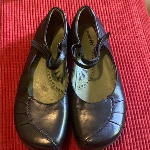 Earth Simplista Kalsø Women’s 7.5 Mary Jane